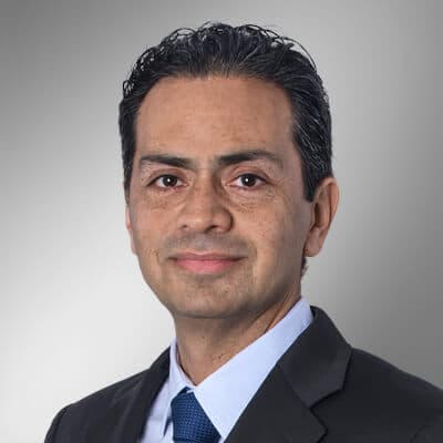 Coronado Roberto Senior Portfolio Manager, Global Rates, Investment Grade Fixed Income